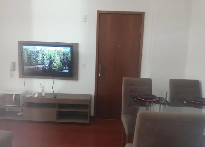 Apartamento funcional e confortável em Curitiba, Brasil